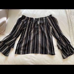 Long Sleeve patterned top